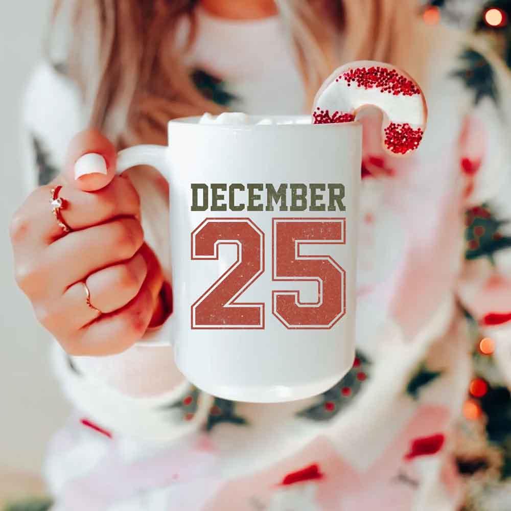 Retro Christmas Holiday Coffee Mug – Festive Vintage December 25